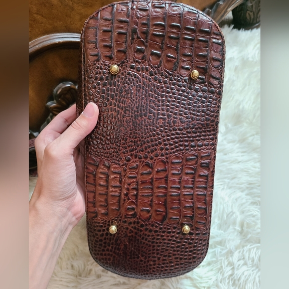 Brahmin Vintage Black & Brown Croc & Tuscan Leather Shoulder Bag - Picture 7 of 16